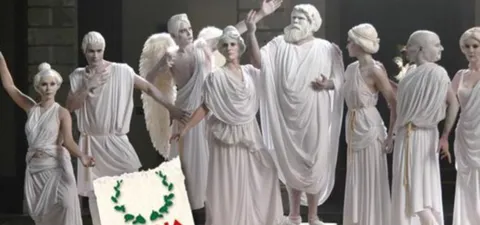 Divina confusión Trailer