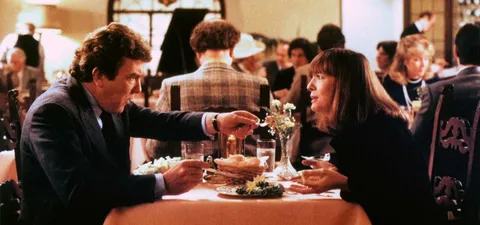 Donde hay cenizas Trailer