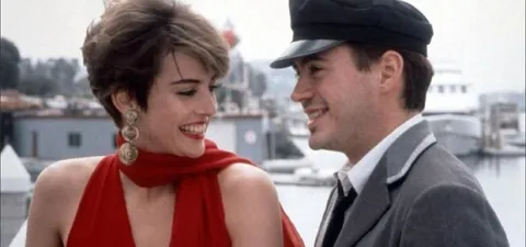 Dos parejas desparejadas Trailer