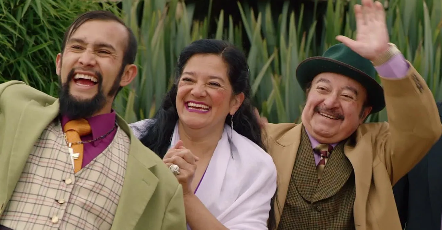 Feo pero sabroso Trailer