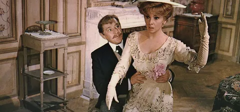 Hotel Paradiso Trailer