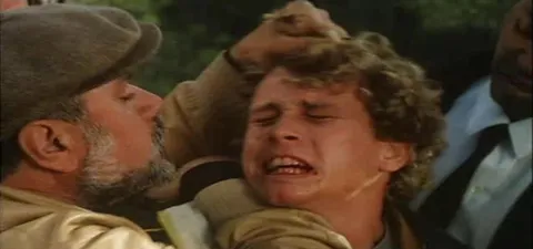 La máquina de matar Trailer