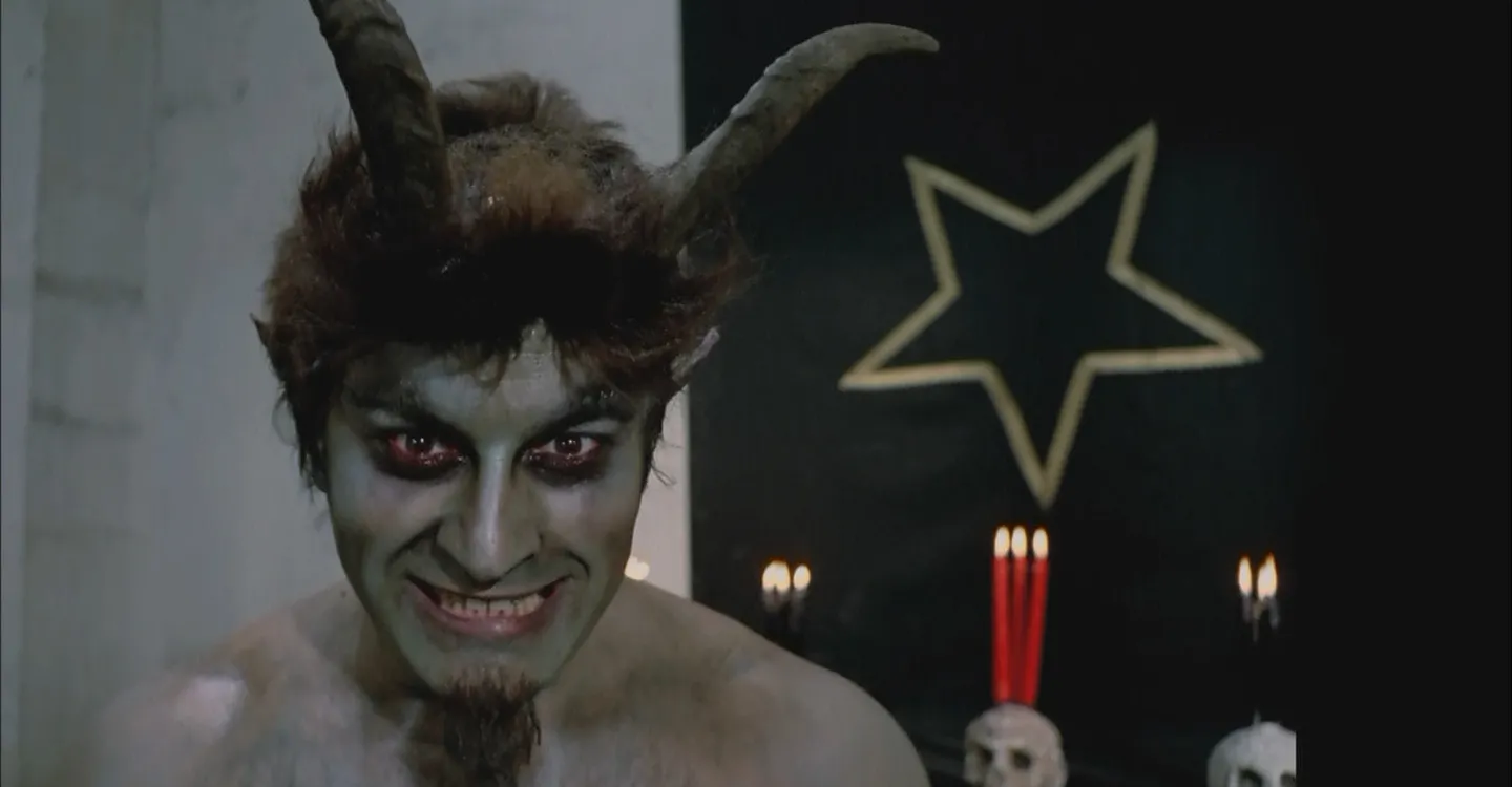 La rebelión de las muertas Trailer