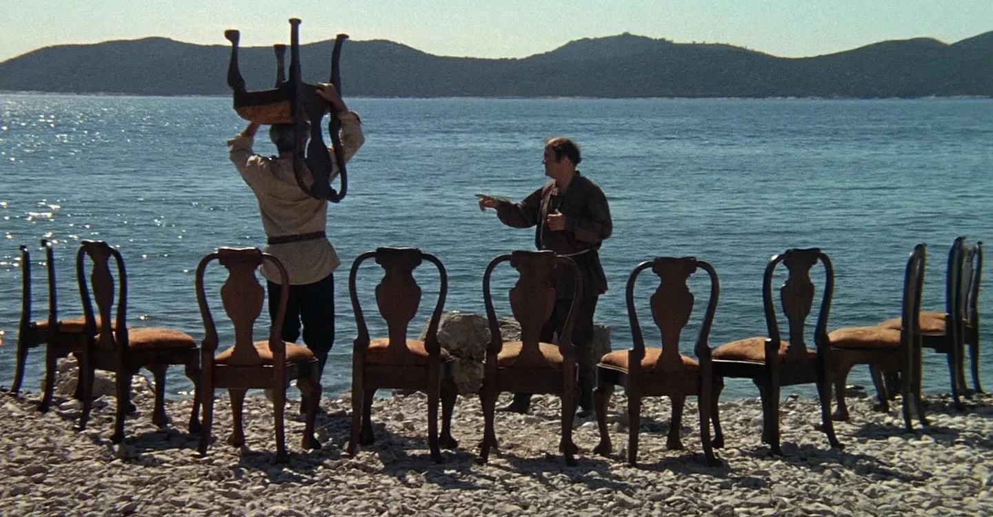 Las doce sillas Trailer