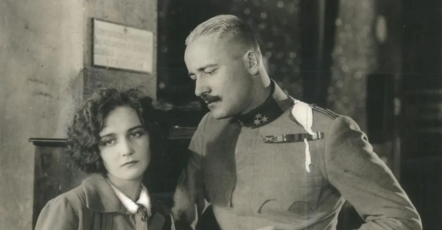 Los amores de un príncipe o El carrusel de la vida Trailer