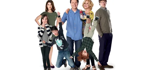 S.O.S.: Familia en apuros Trailer