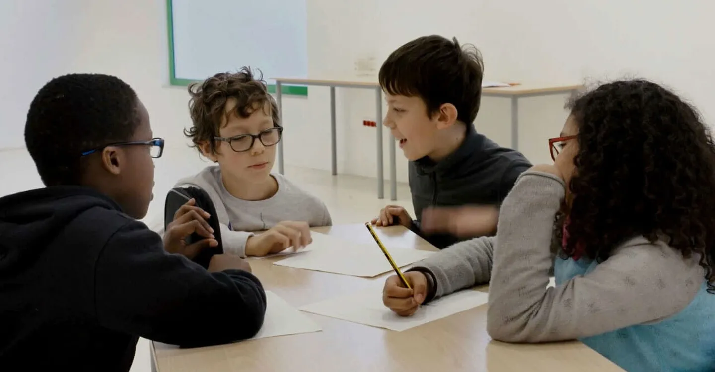 Una pelicula dramática Trailer