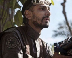 Riz Ahmed podría darle vida a Carnage en ‘Venom‘