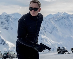 ¡Daniel Craig volverá como James Bond en 2019!