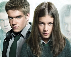 Los 7E y Wolfblood: Familia Lobo, llegan a Disney Channel